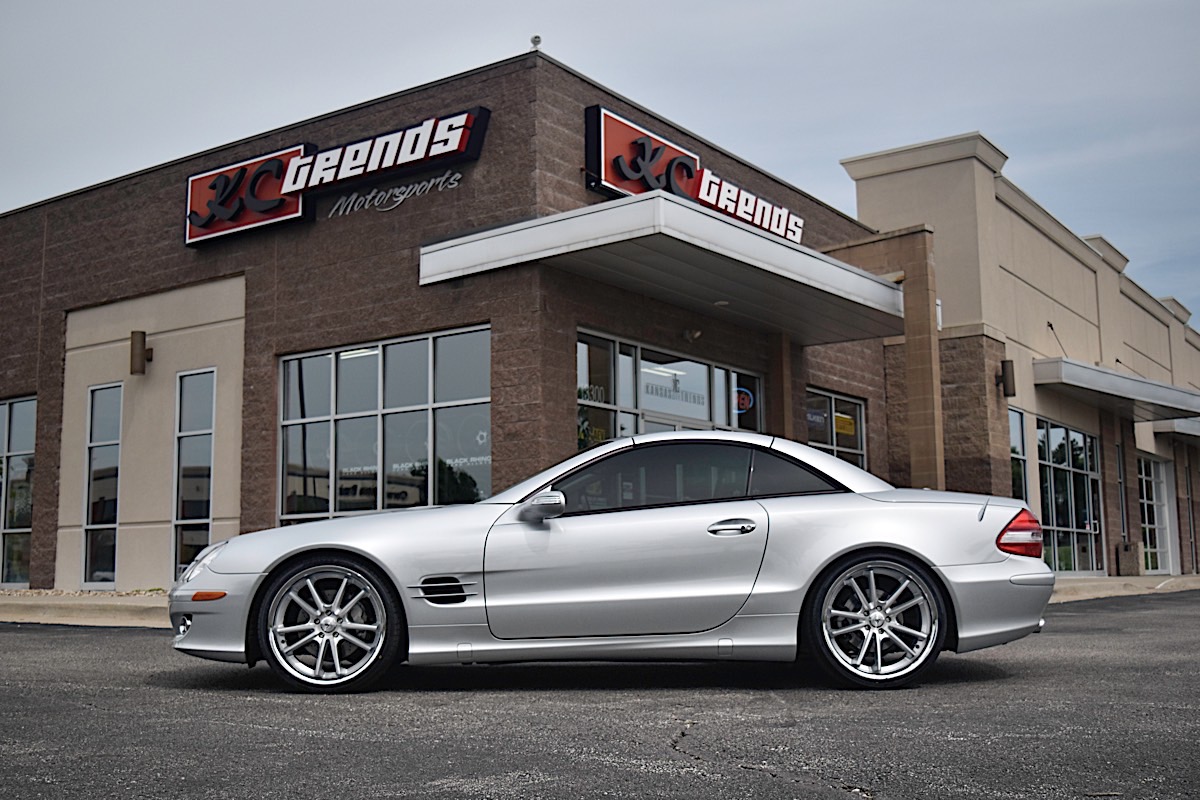 Mercedes-Benz SL550